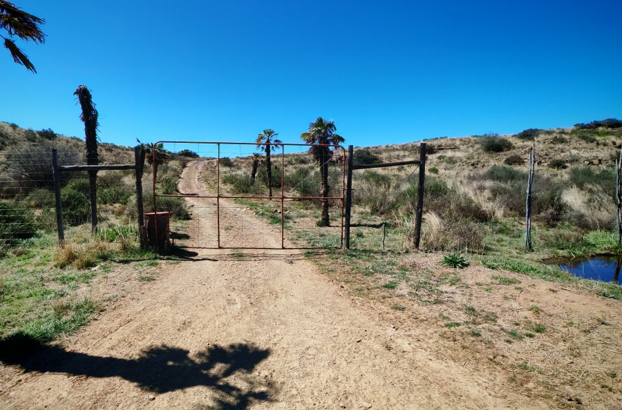 4 Bedroom Property for Sale in Middelburg Rural Eastern Cape